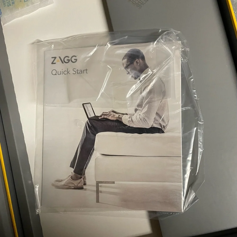 New Zagg Folio Wireless Keyboard & Case